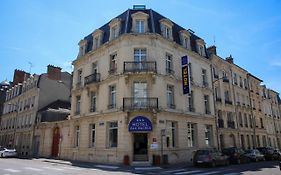 Hotel Aux Sacres Reims
